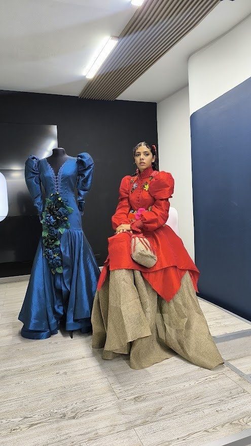 Fashion, Textile, One-piece garment, Dress, Retail, Day Dress, Person — Pasarelas y castings Pereira Manizales Armenia | Focus Modelos ABTL Agencia BTL Eje Cafetero