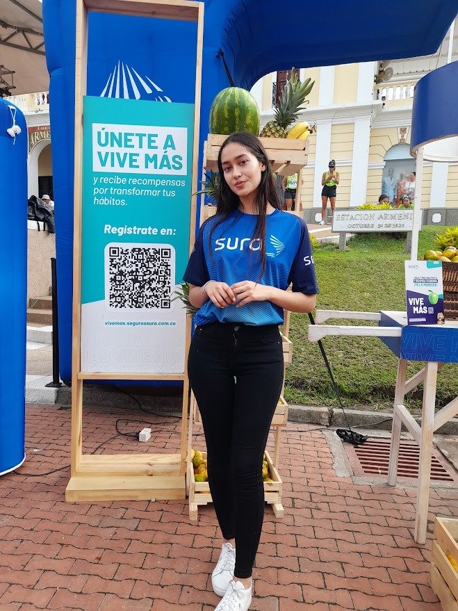 Advertising, Logo, Banner, 2D barcode, Pants, Person, Top — Campañas Pereira Manizales Armenia | Focus Modelos ABTL Agencia BTL Eje Cafetero