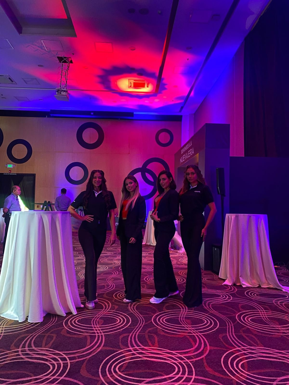 Event, Flooring, Lighting, Entertainment, Ceiling, Fun, Person, Pants — Campañas Pereira Manizales Armenia | Focus Modelos ABTL Agencia BTL Eje Cafetero