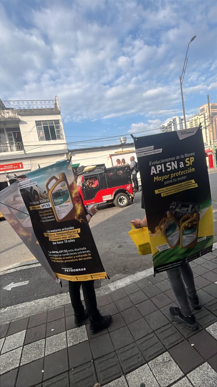 Advertising, Banner, Logo, Poster, Billboard, Pants, Shoe, Footwear — Campañas Pereira Manizales Armenia | Focus Modelos ABTL Agencia BTL Eje Cafetero