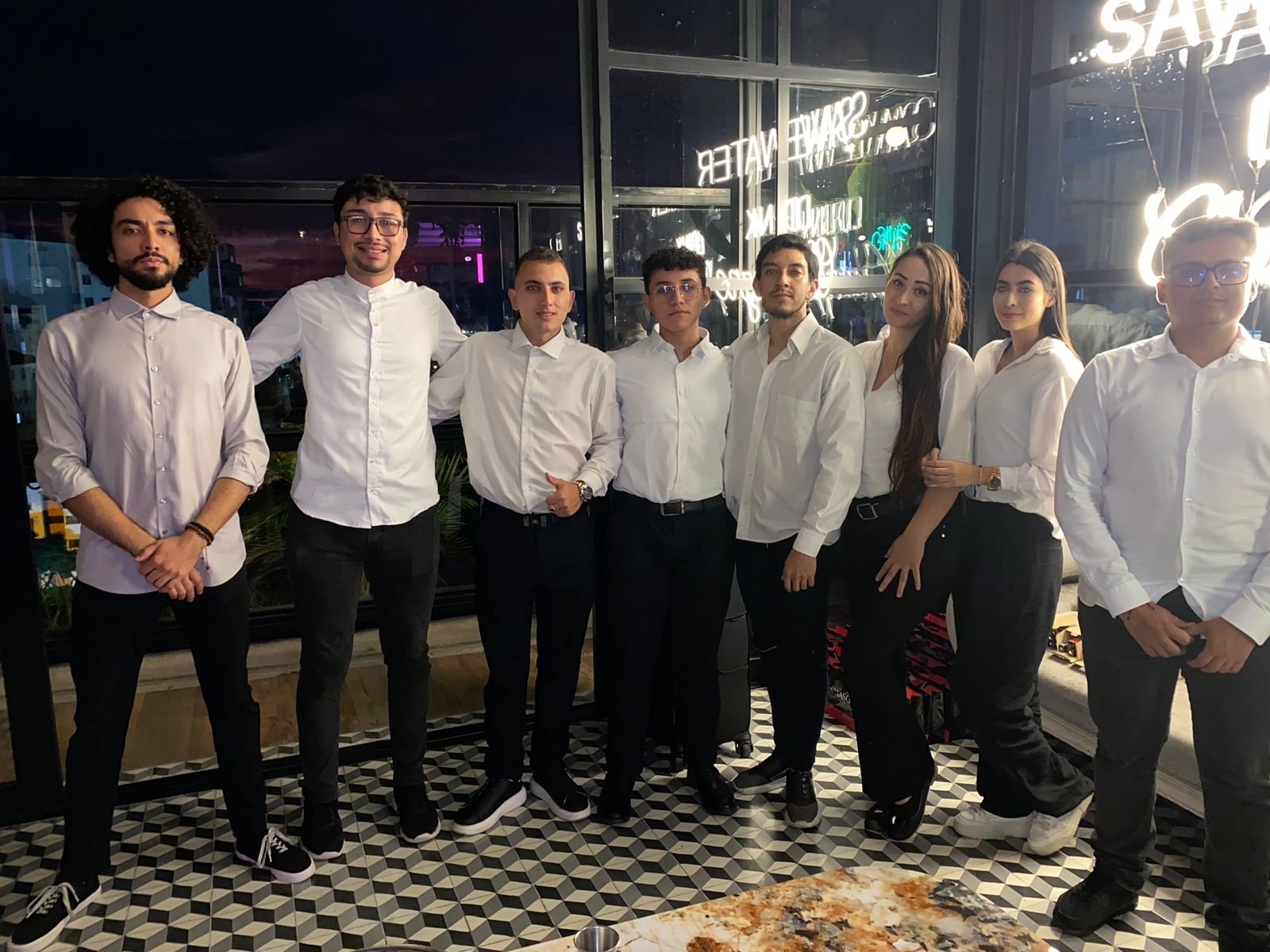 Social group, Jeans, Smile, Team, Fun, Person, Top, Pants — Campañas Pereira Manizales Armenia | Focus Modelos ABTL Agencia BTL Eje Cafetero