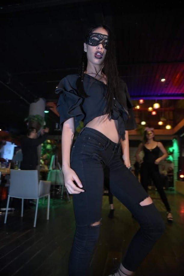 Fashion, Event, Entertainment, Thigh, Fun, Waist, Person, Jeans, Top — Infashion Pereira Manizales Armenia | Focus Modelos ABTL Agencia BTL Eje Cafetero