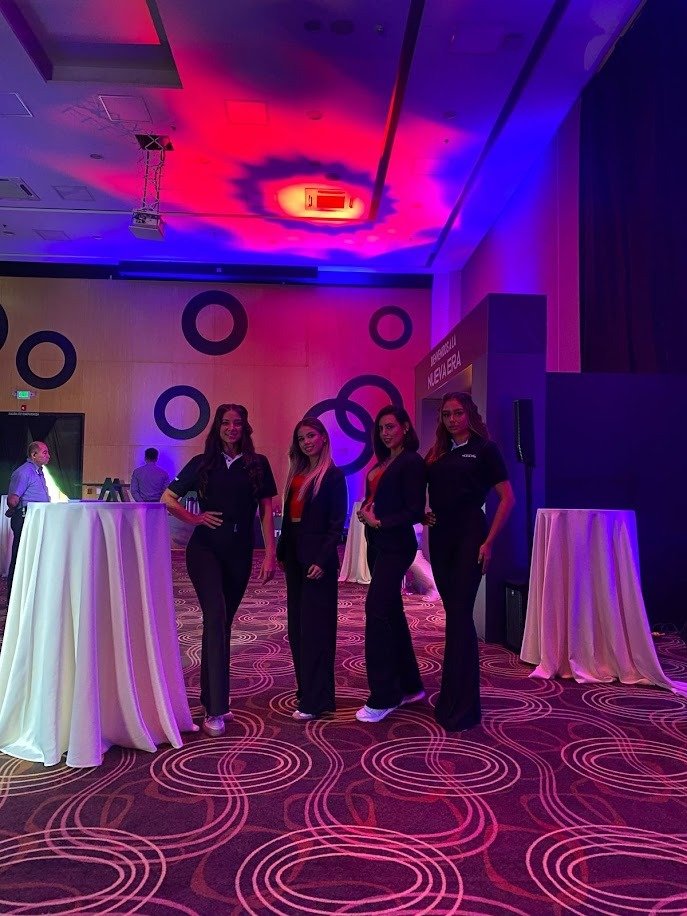 Event, Flooring, Lighting, Entertainment, Ceiling, Fun, Person, Pants — Campañas Pereira Manizales Armenia | Focus Modelos ABTL Agencia BTL Eje Cafetero