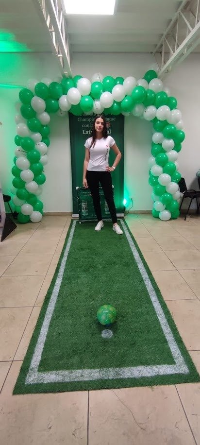 Leisure, Artificial turf, Balloon, Party Supply, Top, Pants, Person — Campañas Pereira Manizales Armenia | Focus Modelos ABTL Agencia BTL Eje Cafetero