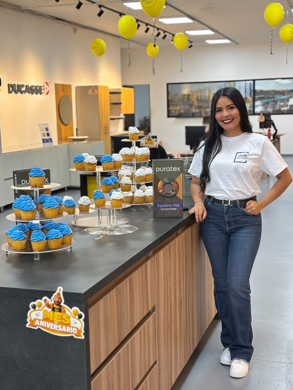 Logo, Person, Jeans, Top — Campañas Pereira Manizales Armenia | Focus Modelos ABTL Agencia BTL Eje Cafetero