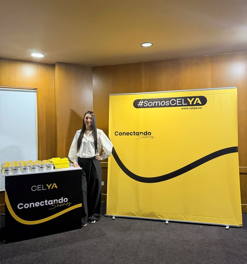 Advertising, Logo, Job, Chair, Banner, Person, Pants, Top, Clothing — Campañas Pereira Manizales Armenia | Focus Modelos ABTL Agencia BTL Eje Cafetero